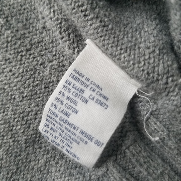 American Eagle Gray White Striped Long Cardigan V Neck Sweater - Picture 8 of 9